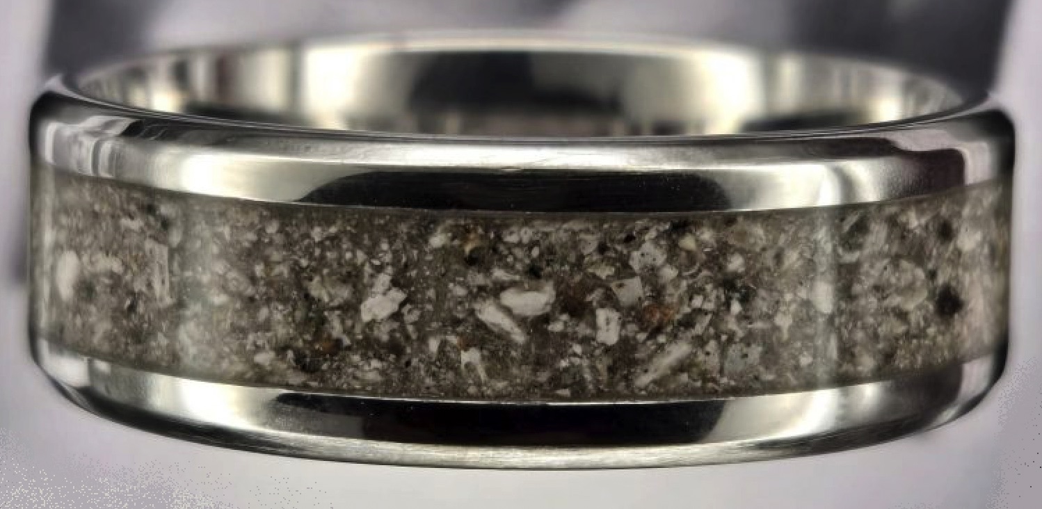 Aschering – Erinnerungsring mit Asche
